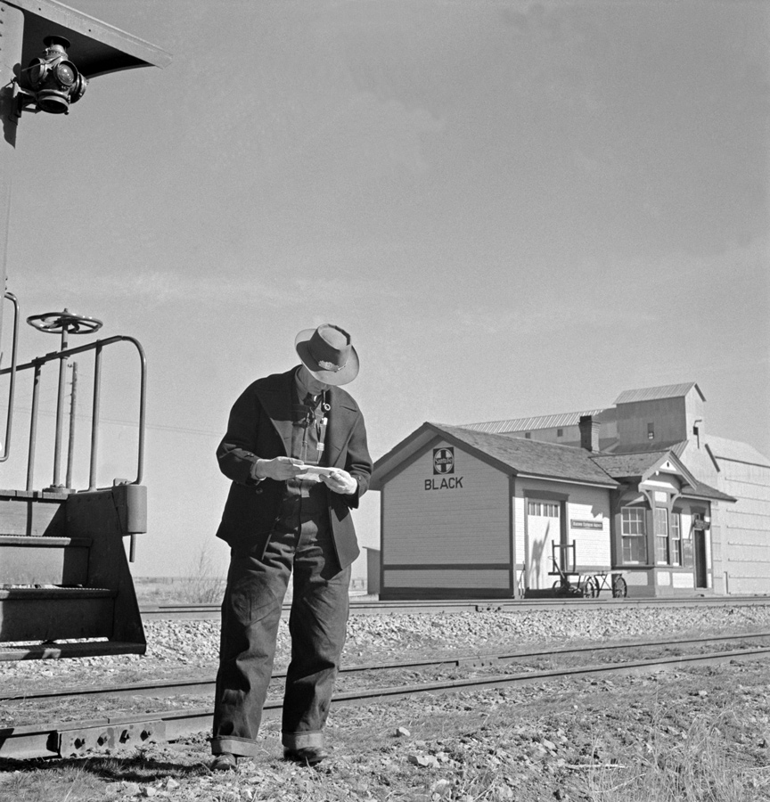 AT&SF Depot at Black, Texas