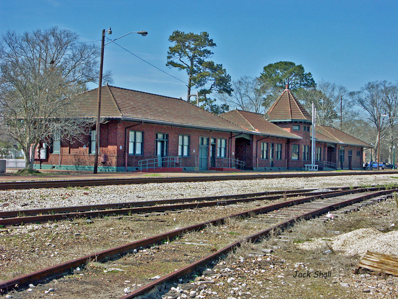 IC Train Depot at Hammond, La., Track-side View
